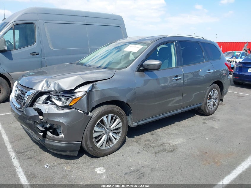Vin: 5n1dr2mn0jc670328, lot: 46651371, nissan pathfinder sv 20182