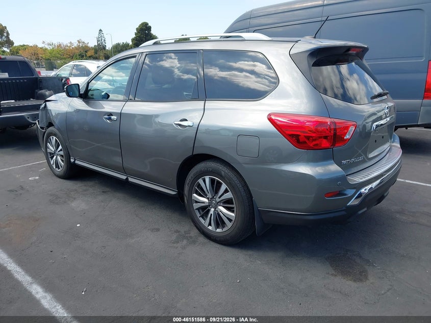 Vin: 5n1dr2mn0jc670328, lot: 46651371, nissan pathfinder sv 20183