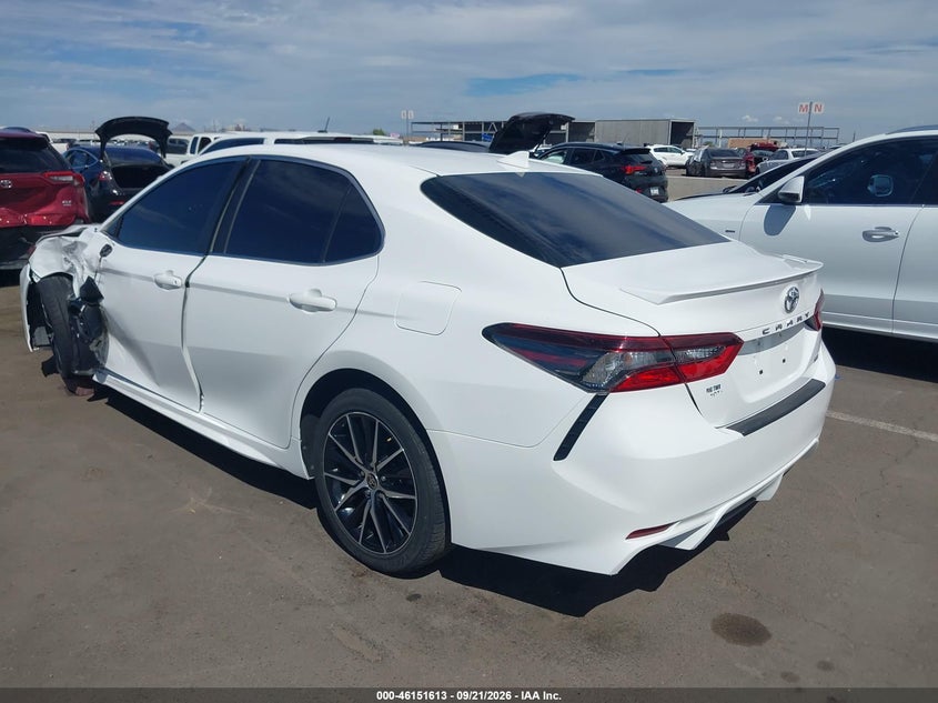 Vin: 4t1g11ak3nu634450, lot: 46651398, toyota camry se 20223