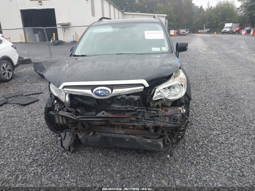 2014 SUBARU FORESTER · Photo 12