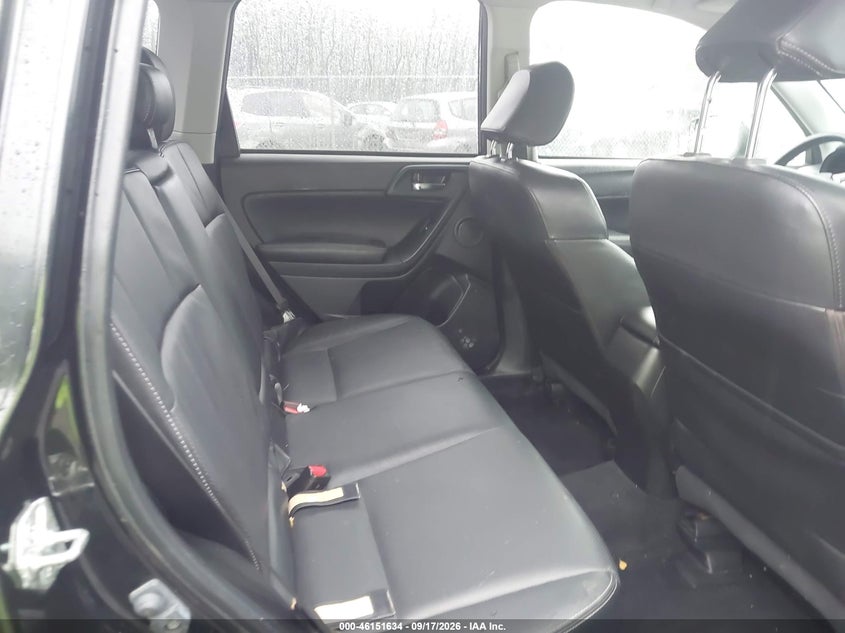 2014 SUBARU FORESTER · Photo 8