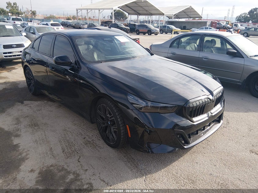 Vin: wba43fj08scu13180, lot: 46651654, bmw 530i 2025 img_1
