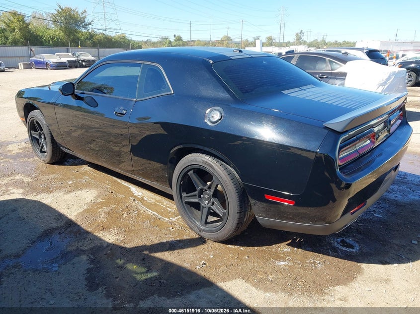 Vin: 2c3cdzag2hh592031, lot: 46651701, dodge challenger sxt 20173