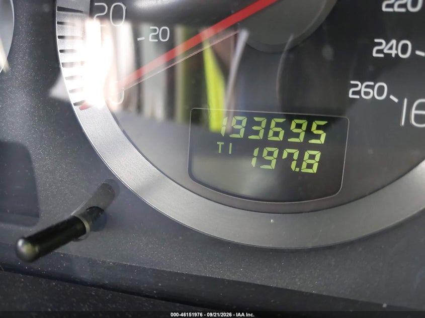 VOLVO XC70 2007 VIN YV4SZ592271287116