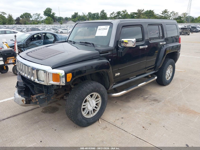 2008 HUMMER H3 SUV · Фото 2