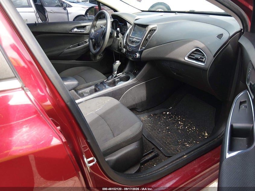 2018 CHEVROLET CRUZE auction photo 5