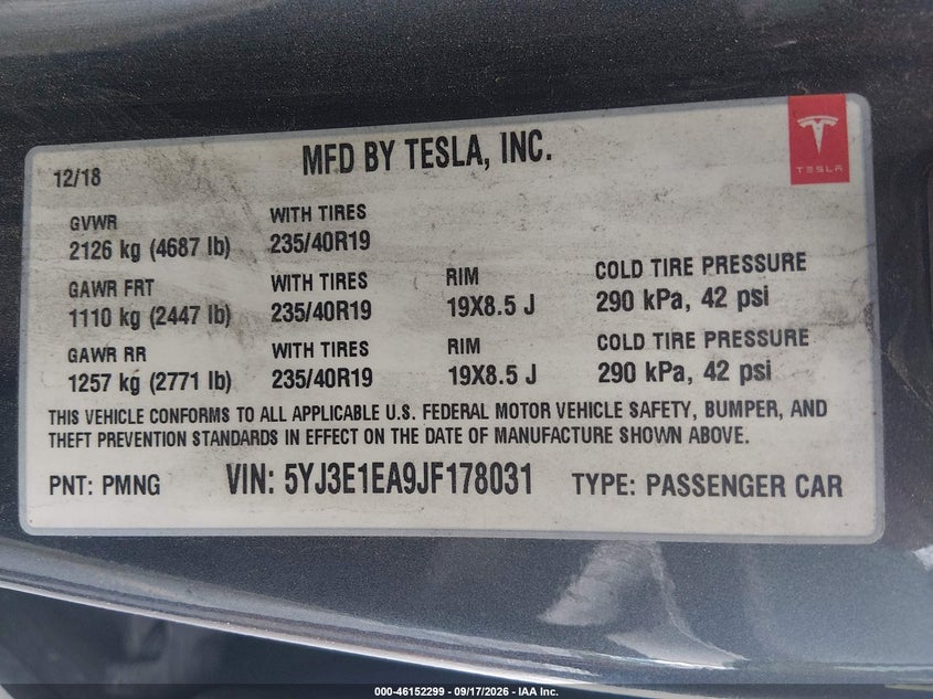 TESLA MODEL 3 - zdjęcie 9