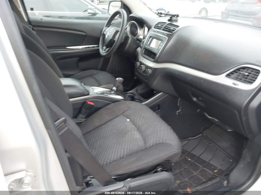 2014 DODGE JOURNEY auction photo 5