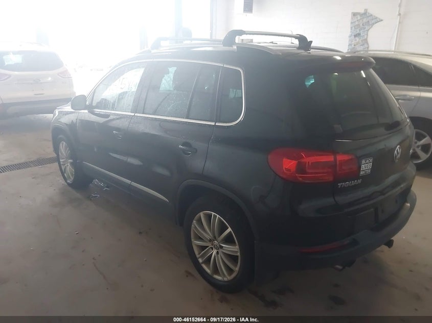 2014 VOLKSWAGEN TIGUAN auction photo 3