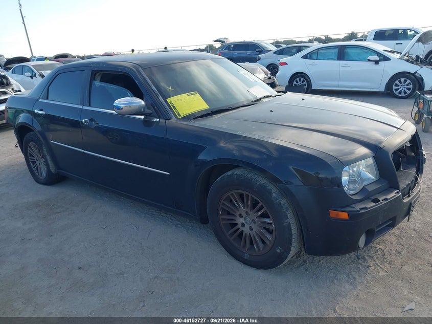 Vin: 2c3ca5cv9ah201430, lot: 46652512, chrysler 300 touring/signature series/executive series 2010 img_1