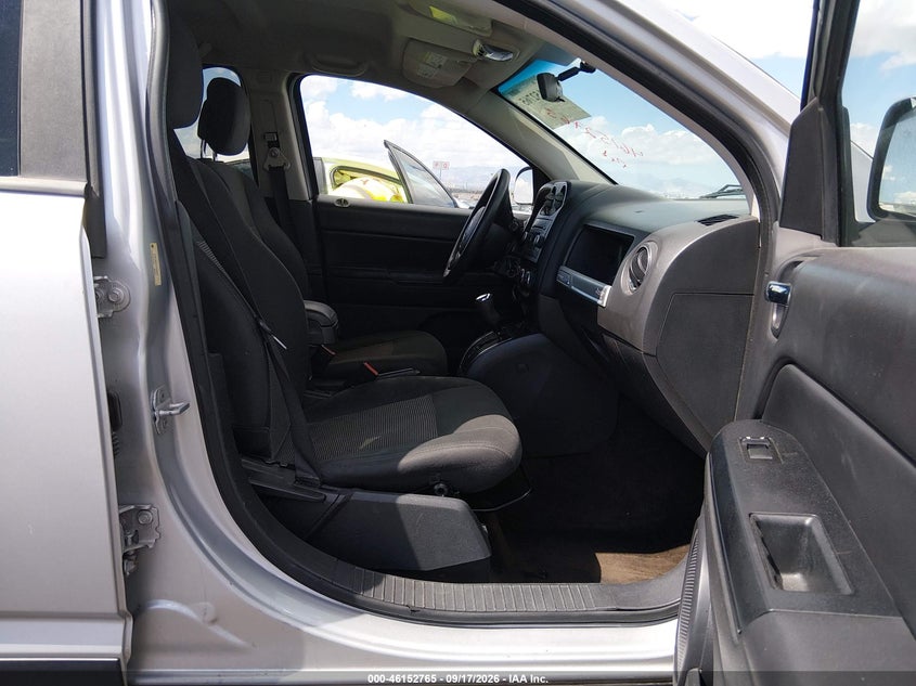 JEEP COMPASS 2014 VIN 1C4NJDBB1ED598401