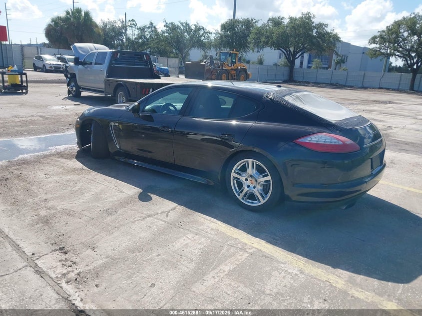 PORSCHE PANAMERA 2013 VIN WP0AA2A73DL018327