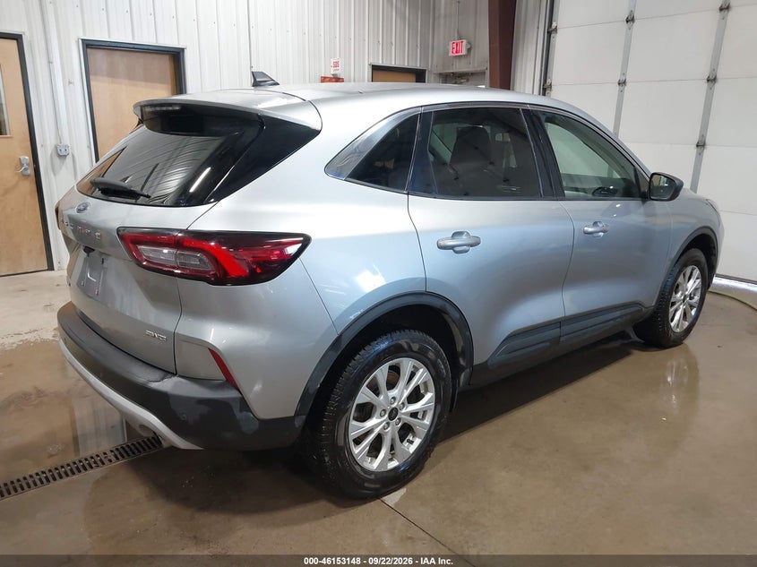 Vin: 1fmcu9gn2pua11944, lot: 46652945, ford escape active 20234