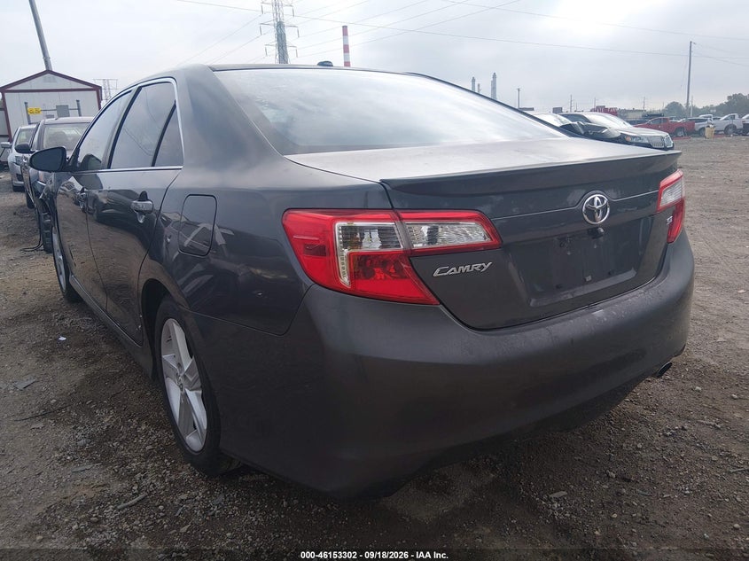 Vin: 4t1bf1fk1cu084148, lot: 46653101, toyota camry se 20123