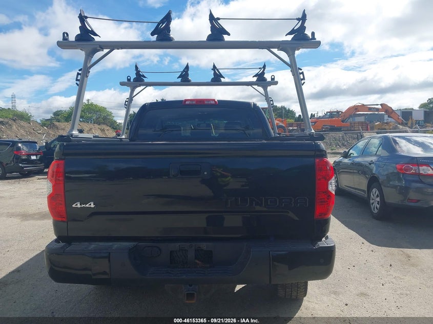 TOYOTA TUNDRA - zdjęcie 16
