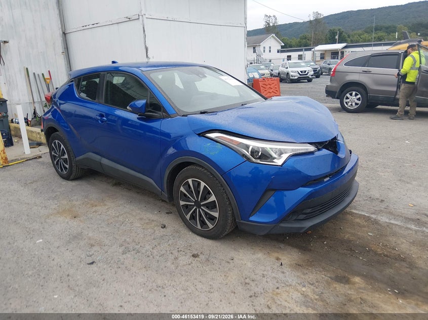 TOYOTA C-HR - zdjęcie 1