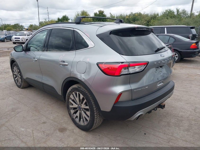Vin: 1fmcu9j94nuc00104, lot: 46653228, ford escape titanium 20223