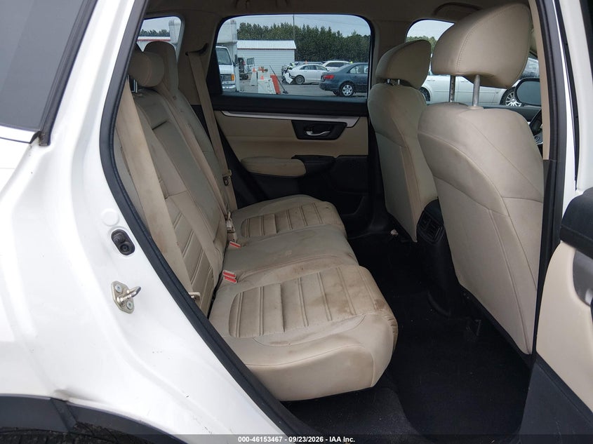2017 HONDA CR-V LX · Фото 8