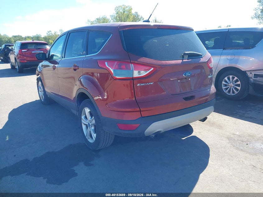 Vin: 1fmcu0gx5eua04531, lot: 46653488, ford escape se 20143