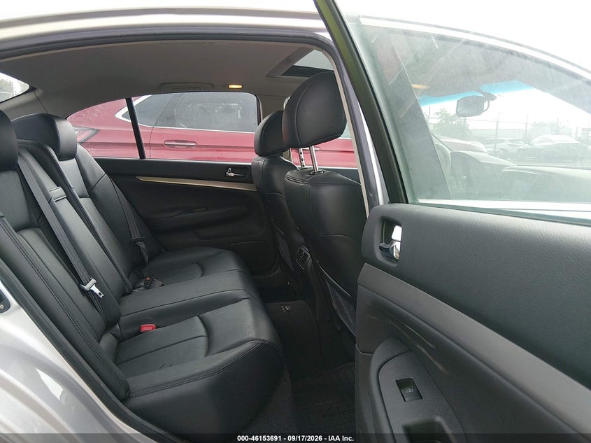 2013 INFINITI G37X auction photo 8