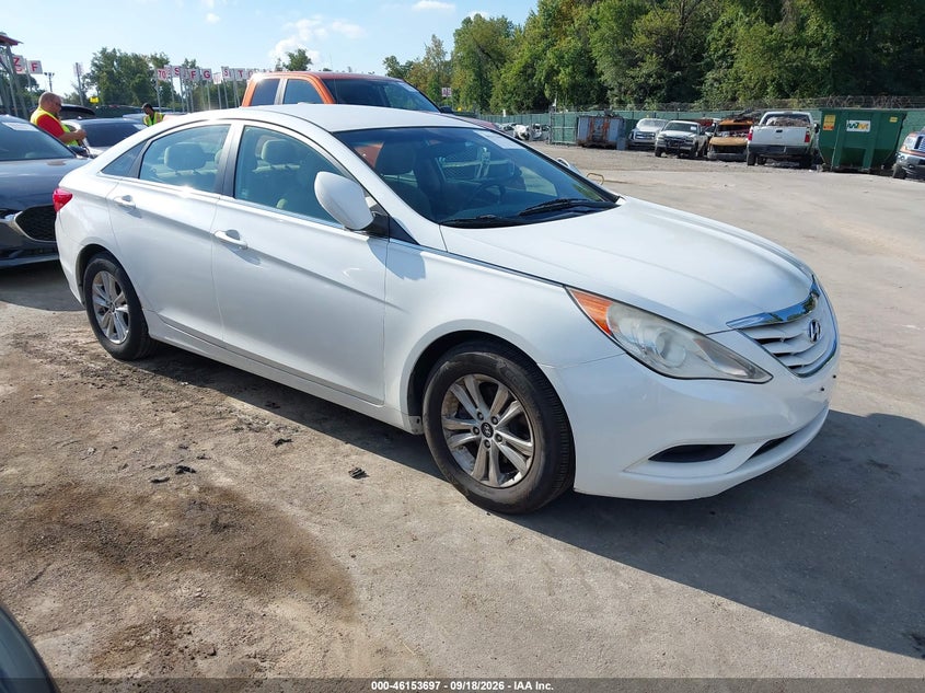2011 HYUNDAI SONATA GLS