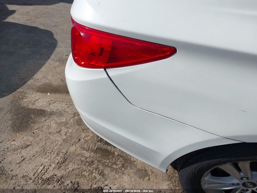2011 HYUNDAI SONATA GLS · Фото 19