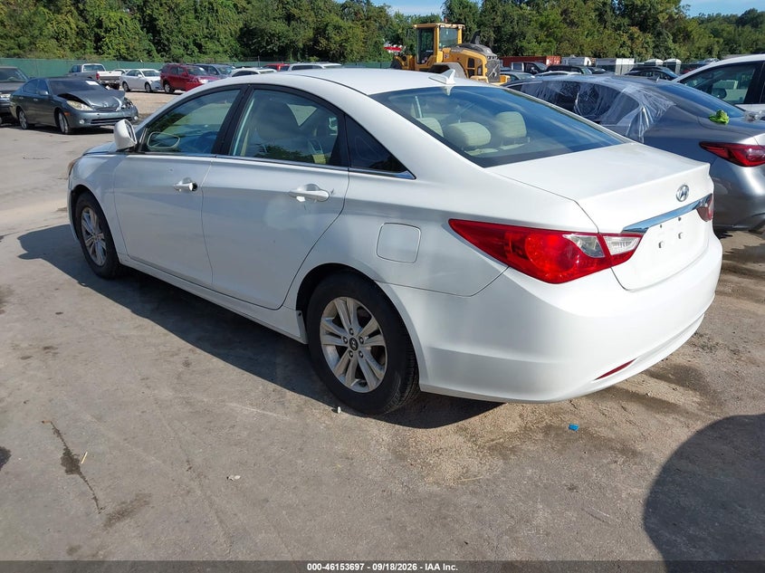 2011 HYUNDAI SONATA GLS · Фото 3