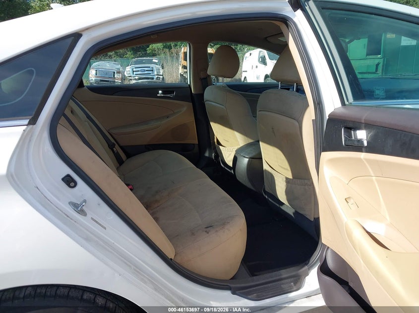 2011 HYUNDAI SONATA GLS · Фото 8