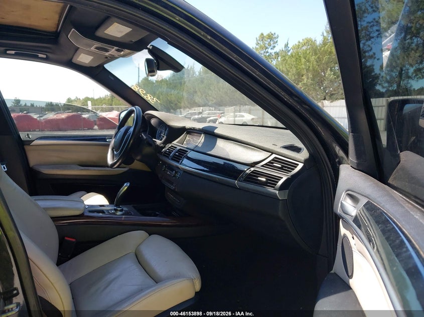 2013 BMW X5 XDRIVE50I · Фото 5
