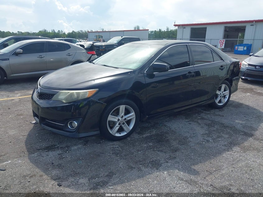 Vin: 4t1bf1fk3du642664, lot: 46653702, toyota camry se 20132