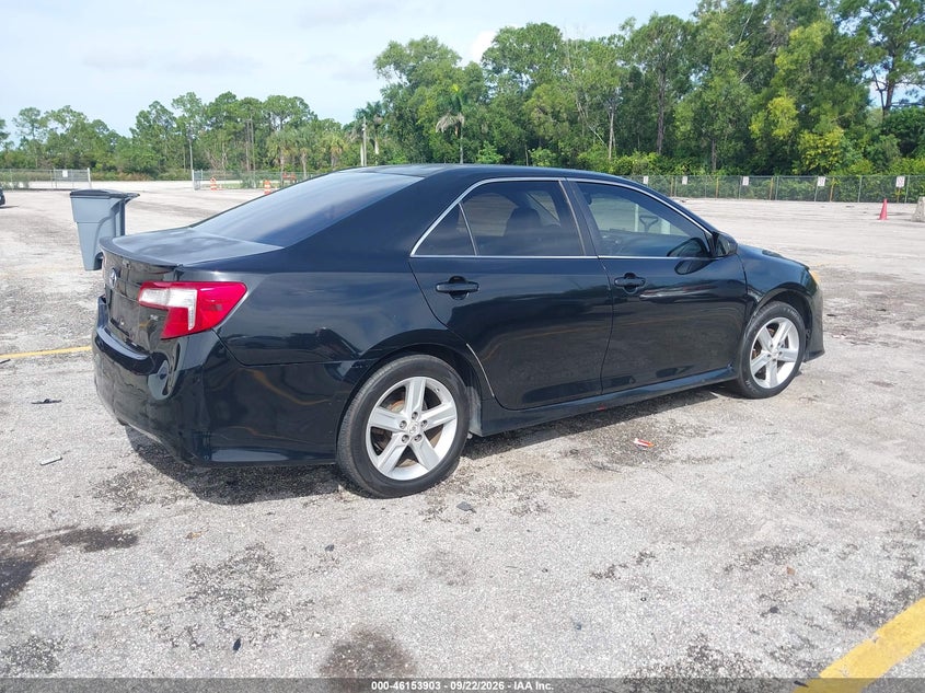 Vin: 4t1bf1fk3du642664, lot: 46653702, toyota camry se 20134