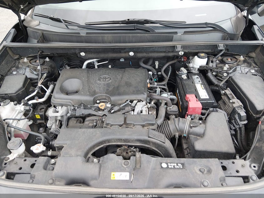 2021 TOYOTA RAV4 XLE PREMIUM · Photo 10