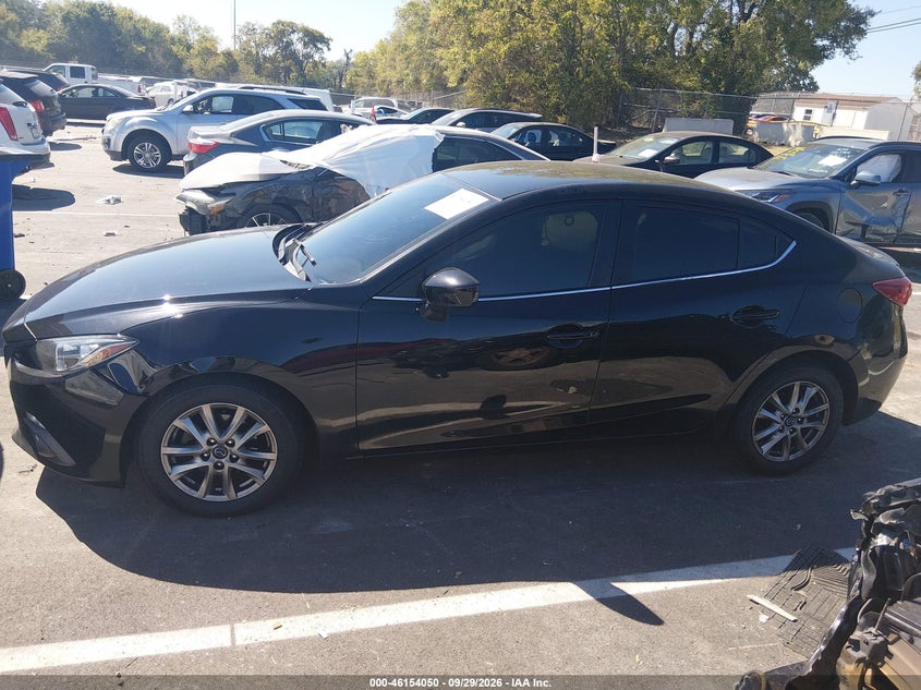MAZDA MAZDA3 - zdjęcie 14