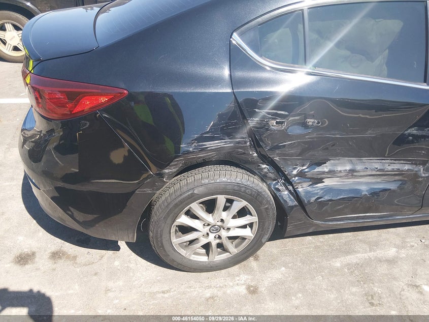 MAZDA MAZDA3 - zdjęcie 6
