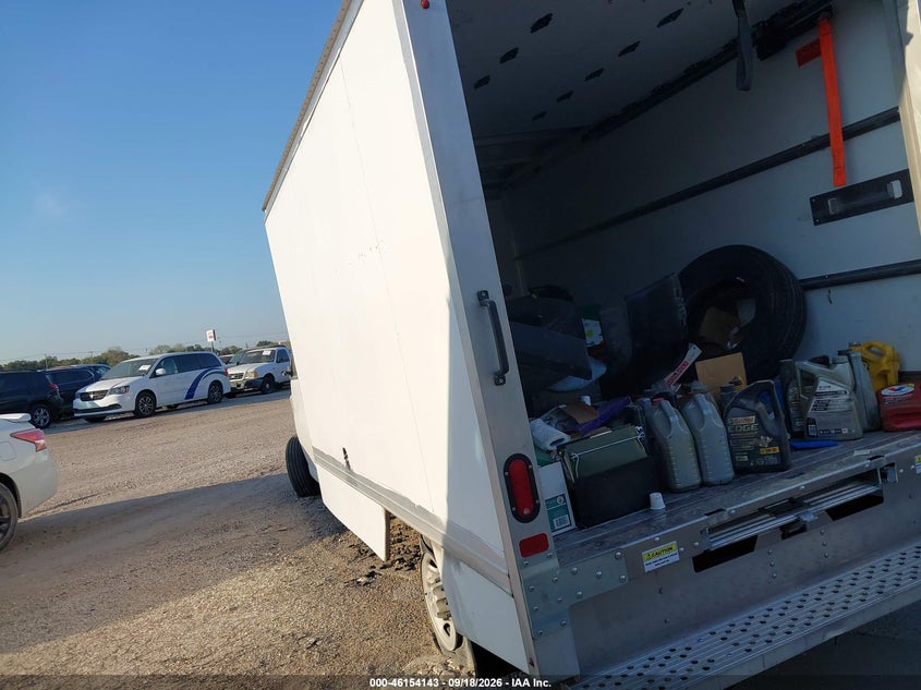2025 CHEVROLET EXPRESS CUTAWAY auction photo 3