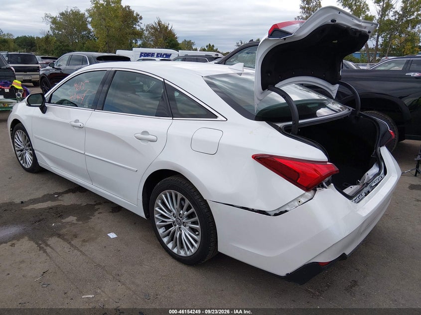 Vin: 4t1cz1fb8lu050218, lot: 46654048, toyota avalon limited 20203