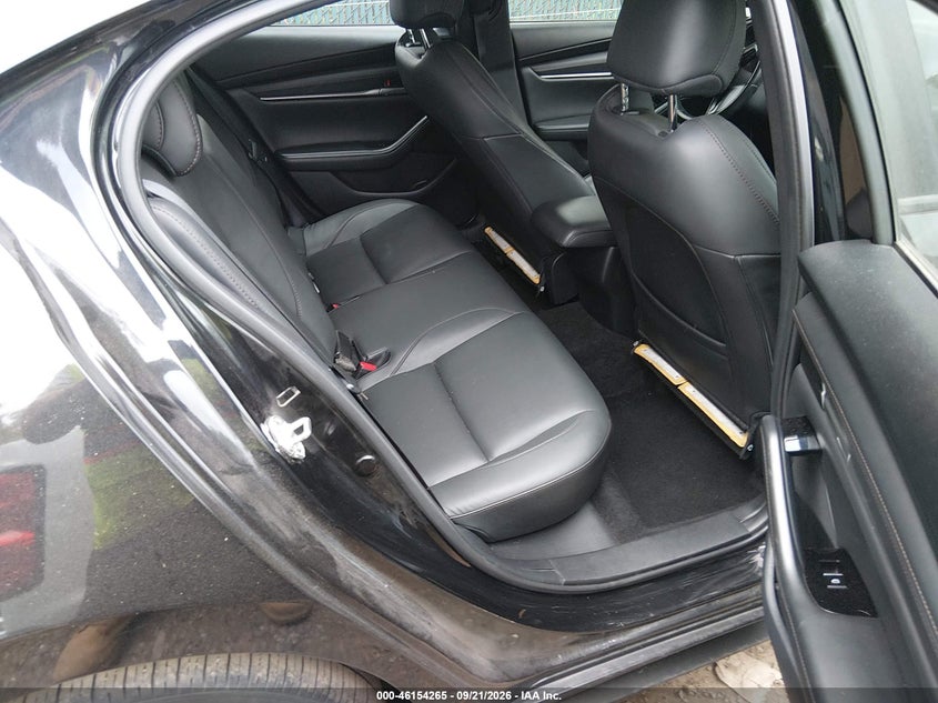 MAZDA MAZDA3 2024 VIN 3MZBPABM1RM427740