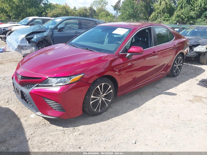 TOYOTA CAMRY - zdjęcie 2