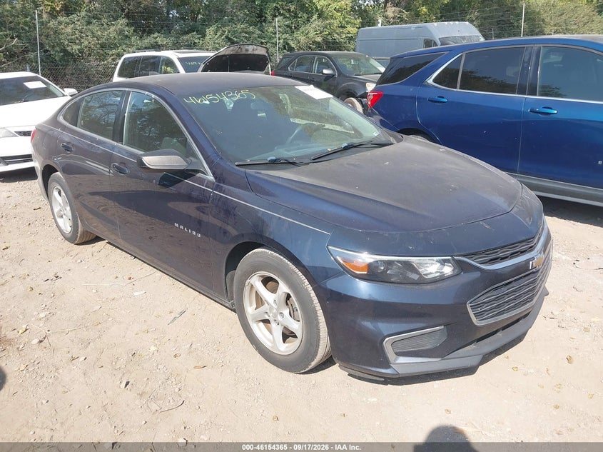 2017 CHEVROLET MALIBU auction photo 1
