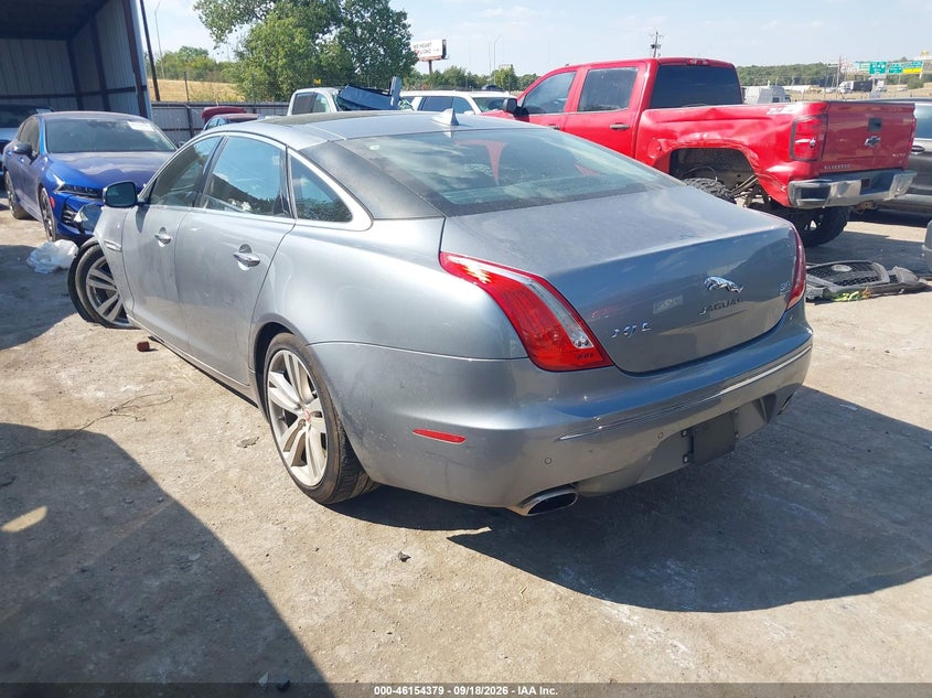 JAGUAR XJ - zdjęcie 3