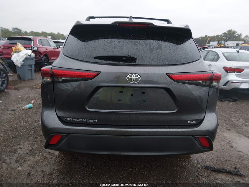 TOYOTA HIGHLANDER - zdjęcie 16