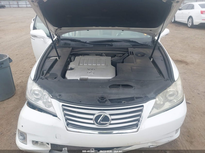 2010 LEXUS ES 350 · Фото 10