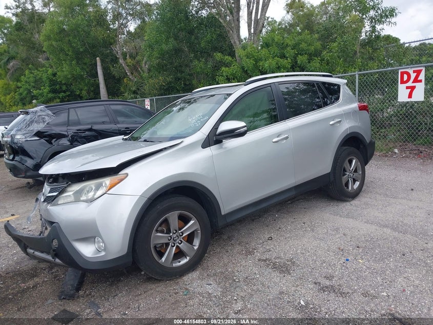Vin: jtmwfrev1fj035506, lot: 46654602, toyota rav4 xle 20152