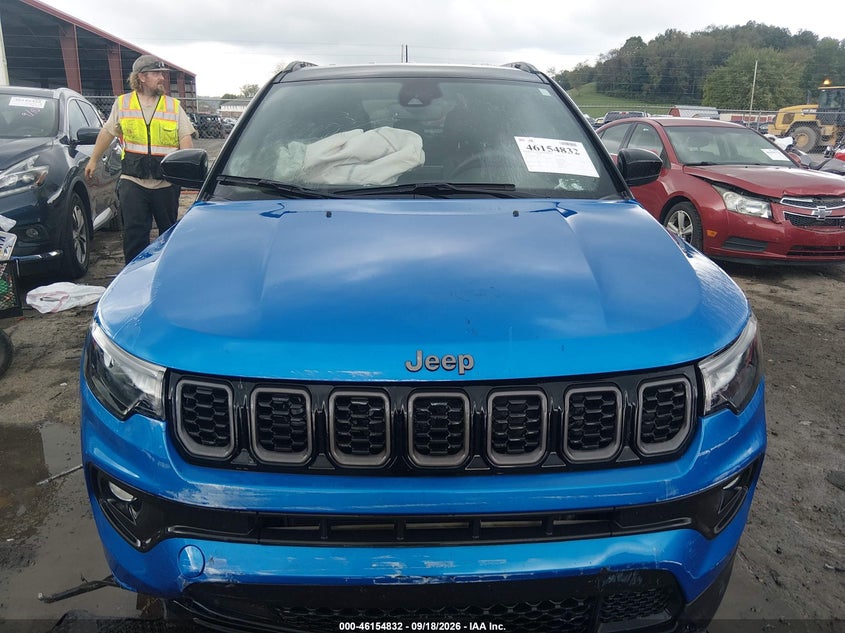 2024 JEEP COMPASS LATITUDE 4X4 · Фото 12