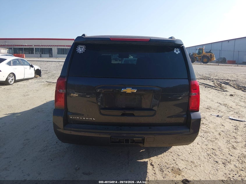 2016 CHEVROLET SUBURBAN LT · Фото 16