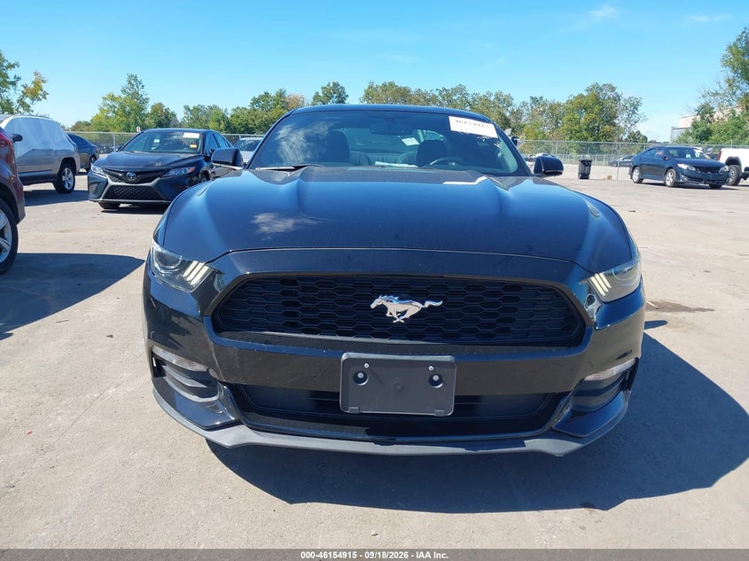 FORD MUSTANG - zdjęcie 13