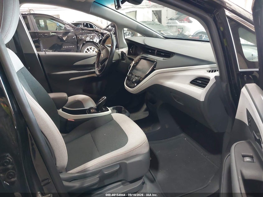 2017 CHEVROLET BOLT EV auction photo 5