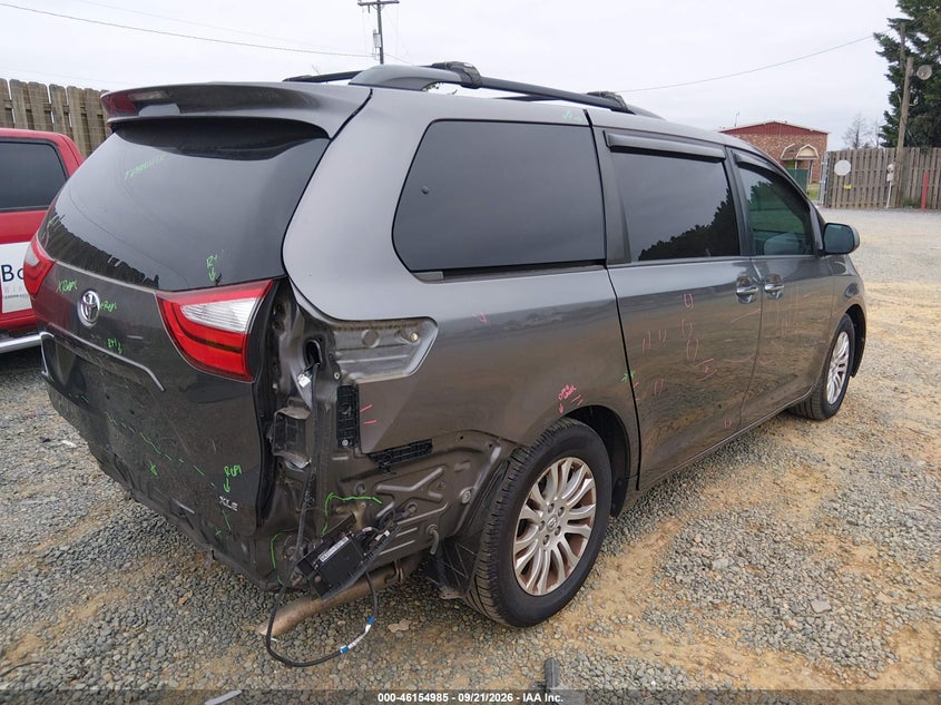 Vin: 5tdyz3dc2hs855659, lot: 46654784, toyota sienna xle 8 passenger 20174