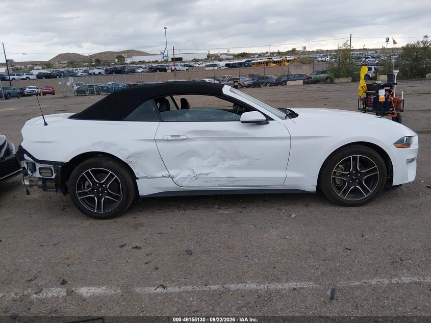 FORD MUSTANG - zdjęcie 12