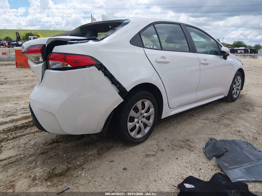 TOYOTA COROLLA - zdjęcie 4